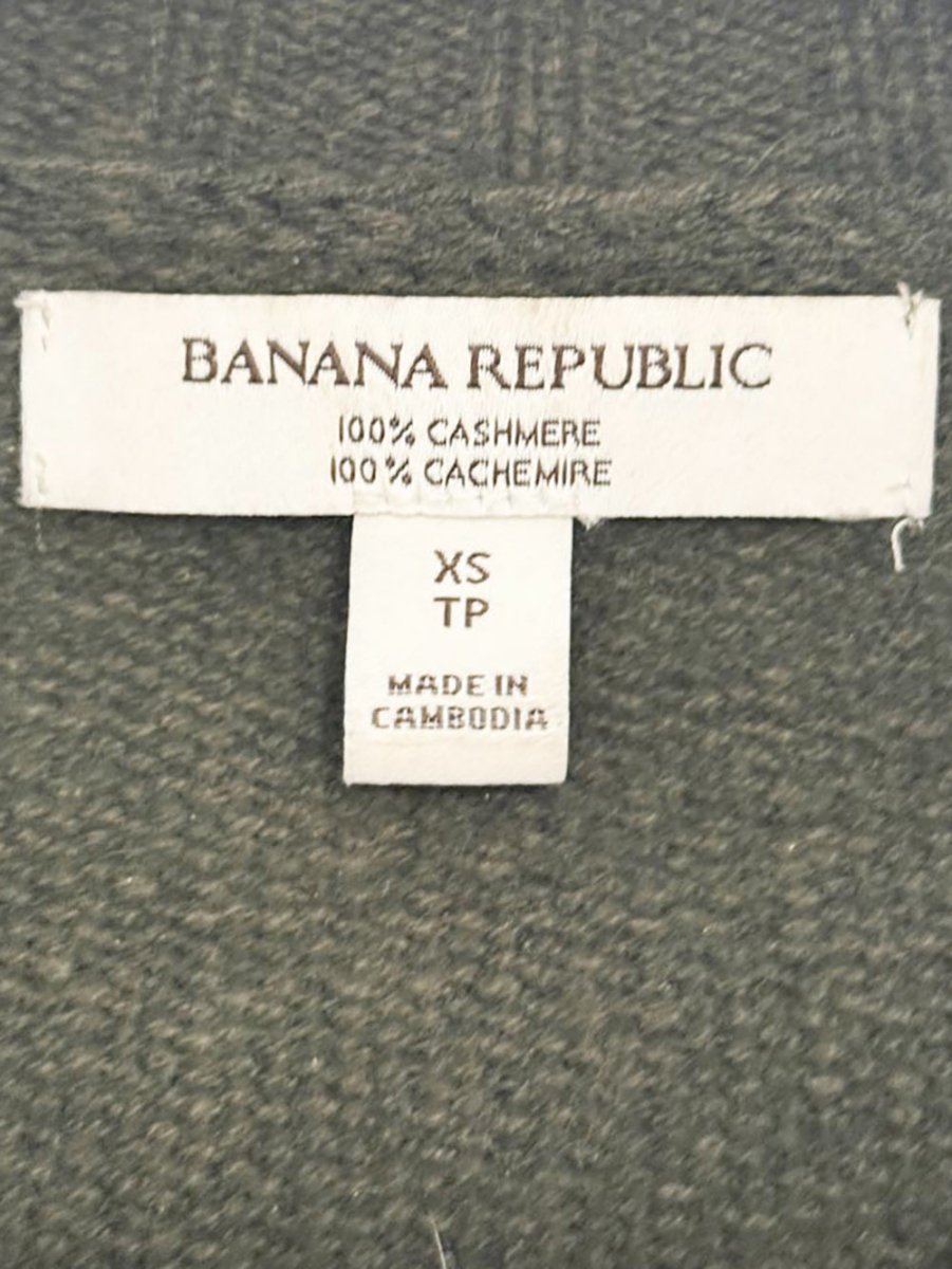 banana republic 100% cashmere mock neck boxy knit sweater - good market thrift store