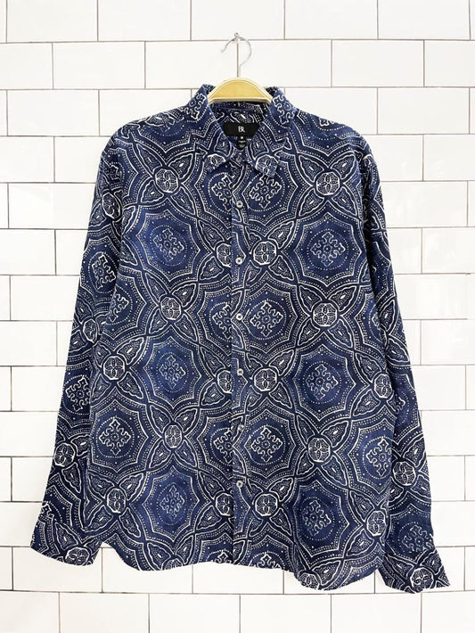 banana republic 100% linen indigo batik dye full button shirt | made in India - good market thrift store