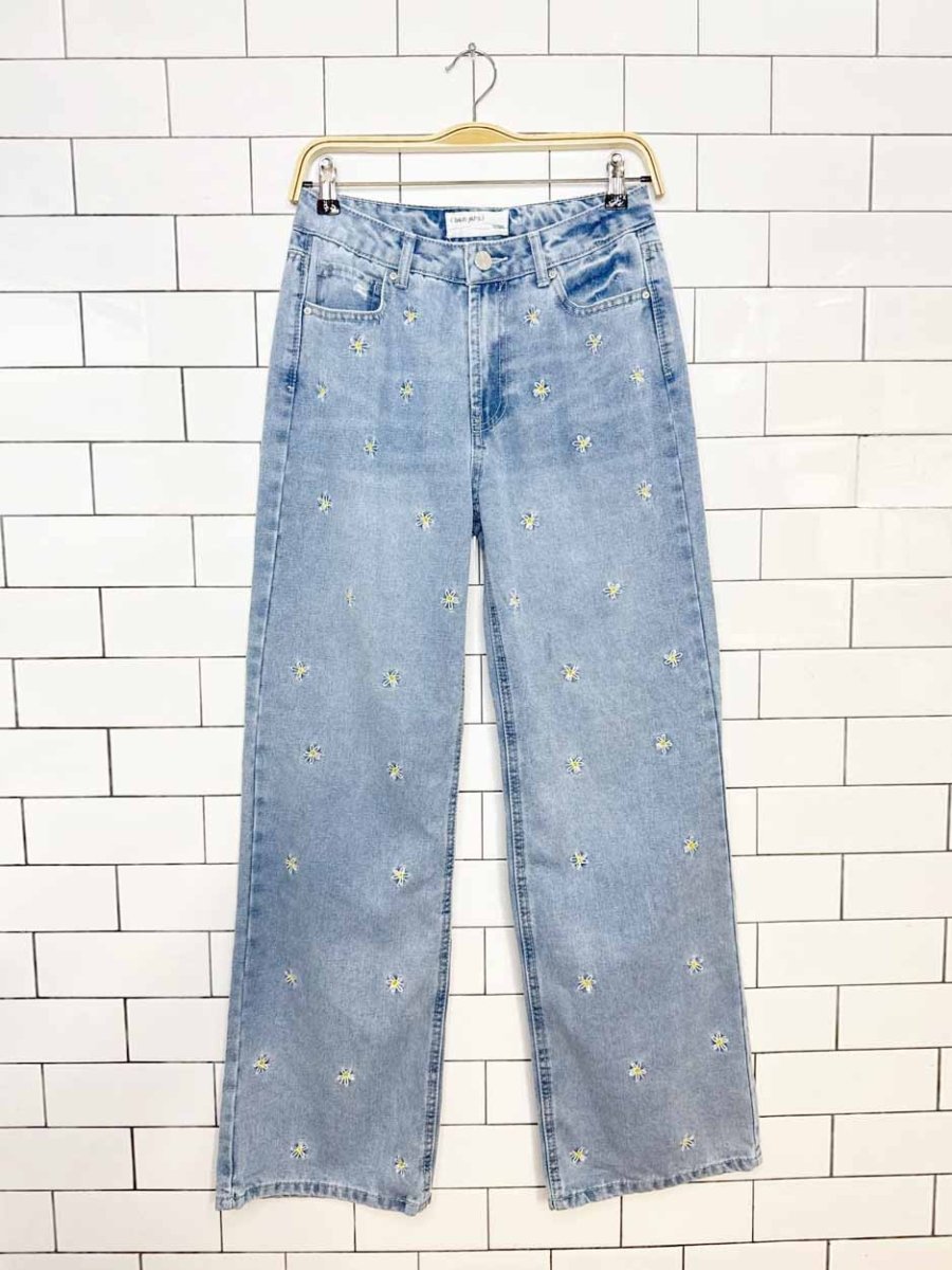 banjara daisy embroidered baggy wide leg jeans - good market thrift store