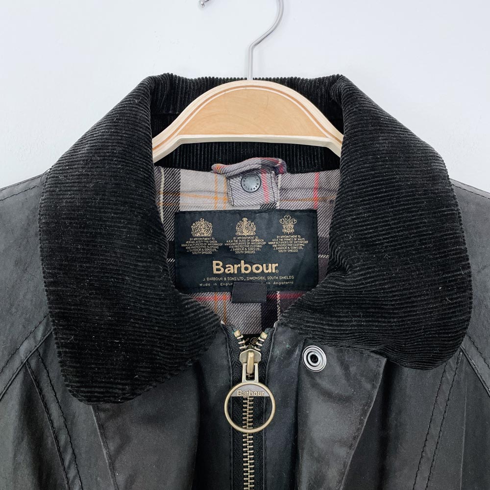 barbour beadnell waxed cotton chore jacket with corduroy collar