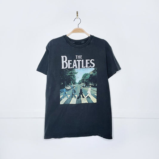 vintage the beatles abbey road graphic tee