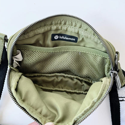 lululemon everywhere crossbody belt bag
