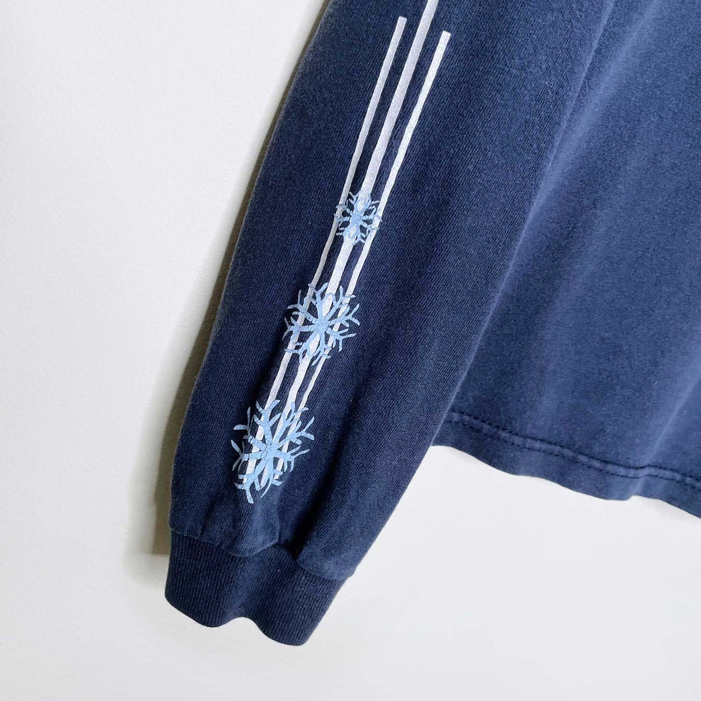 vintage y2k billabong winter scene long sleeve - size medium