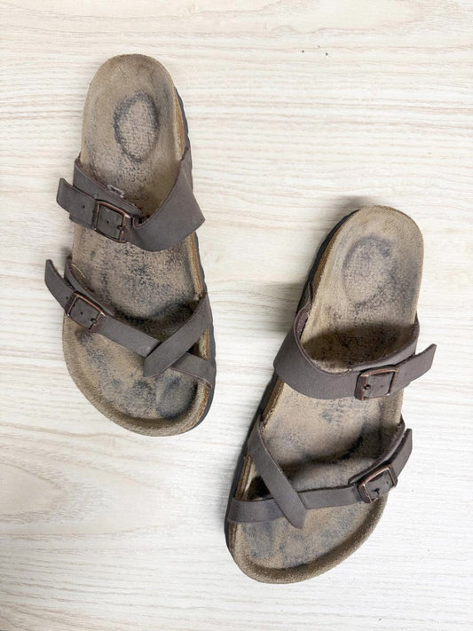 birkenstock mayari leather sandals | made in Germany - good market thrift store