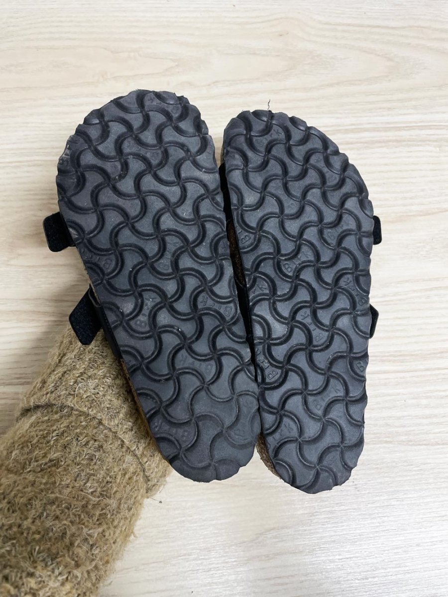 birkentstock yao leather sandal - good market thrift store
