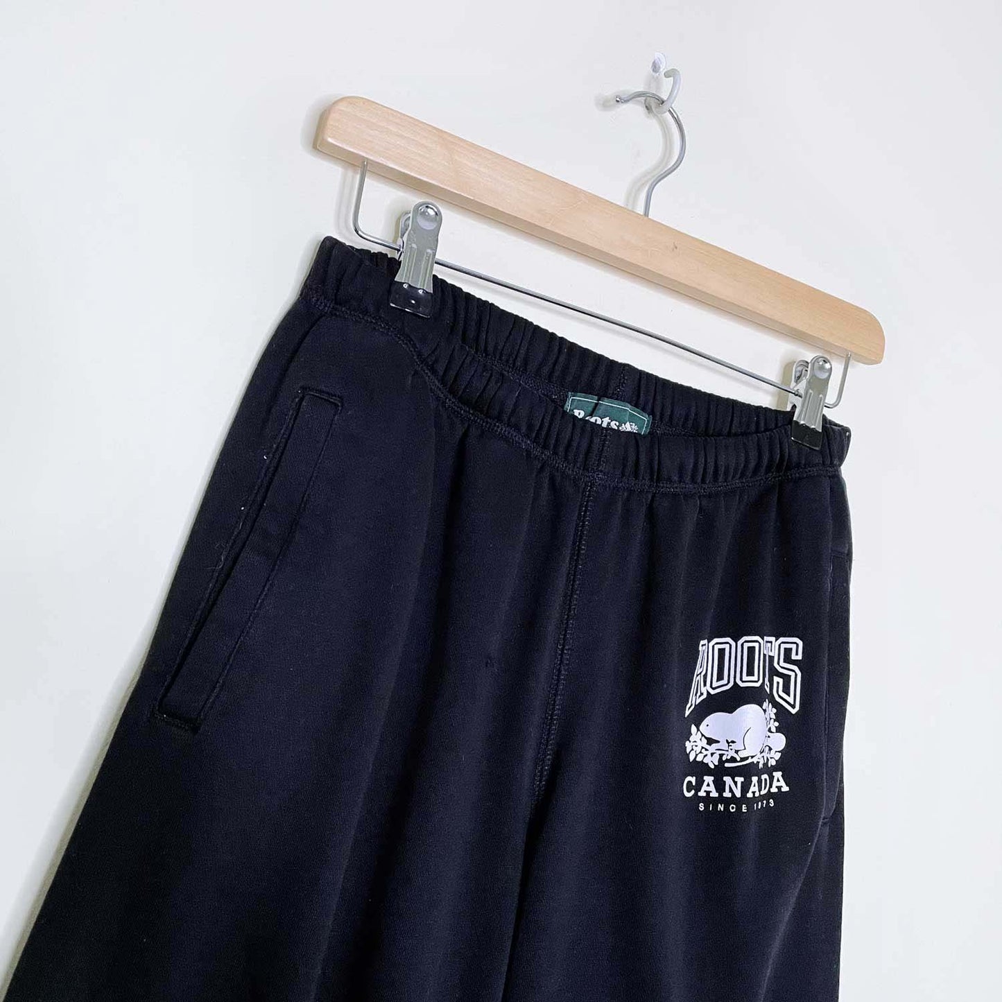 roots black original cooper sweatpants - size small