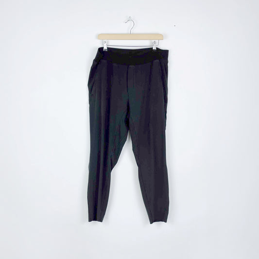 lululemon in mind stretch yoga pant - size xl