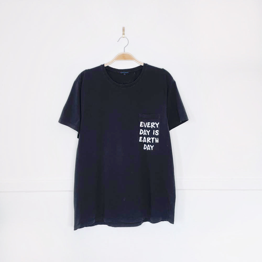 patrick assaraf x earth activist pocket tee