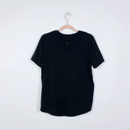 lululemon 2023 love crewneck tee - size 8
