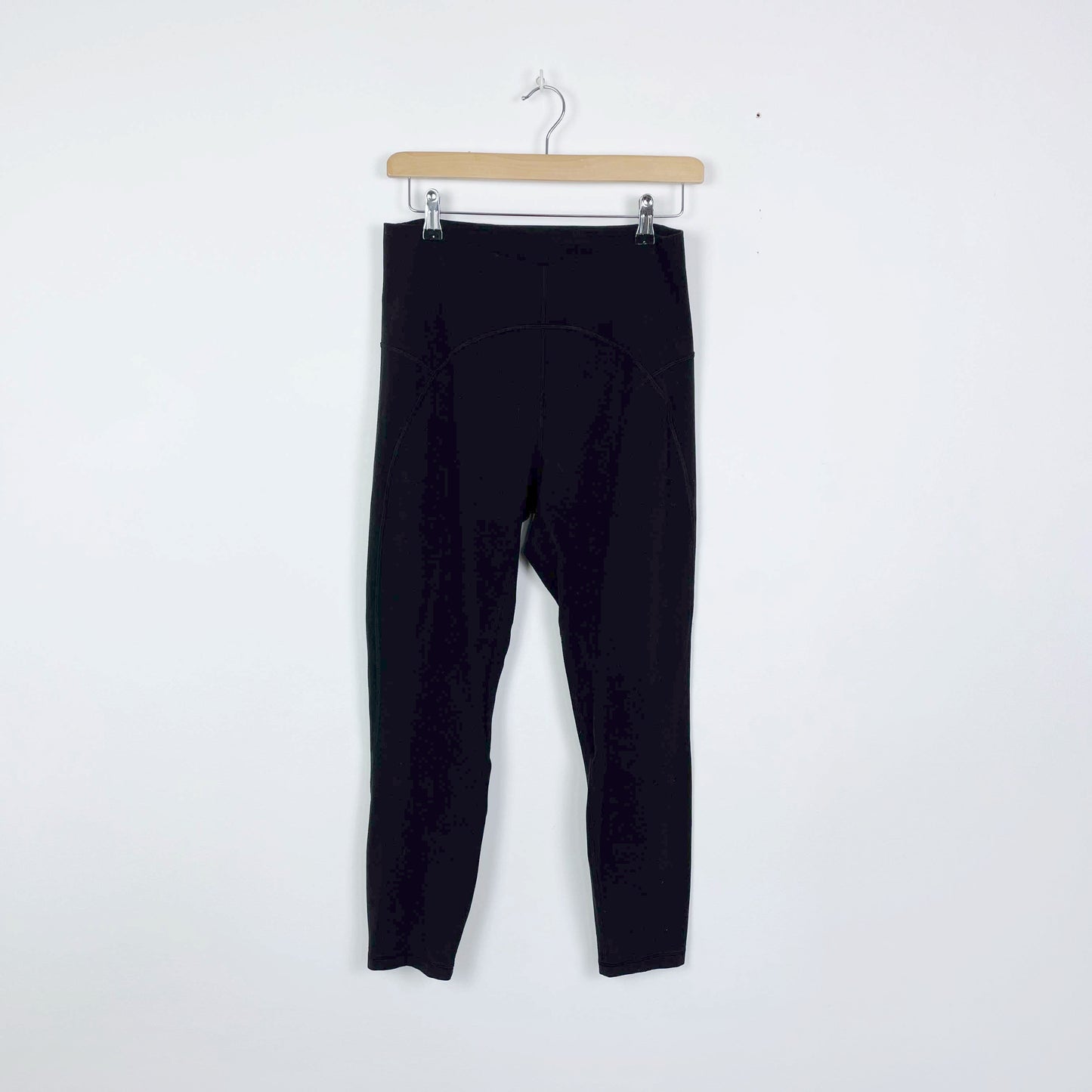 lululemon unlimit high right nulu tight - size 10