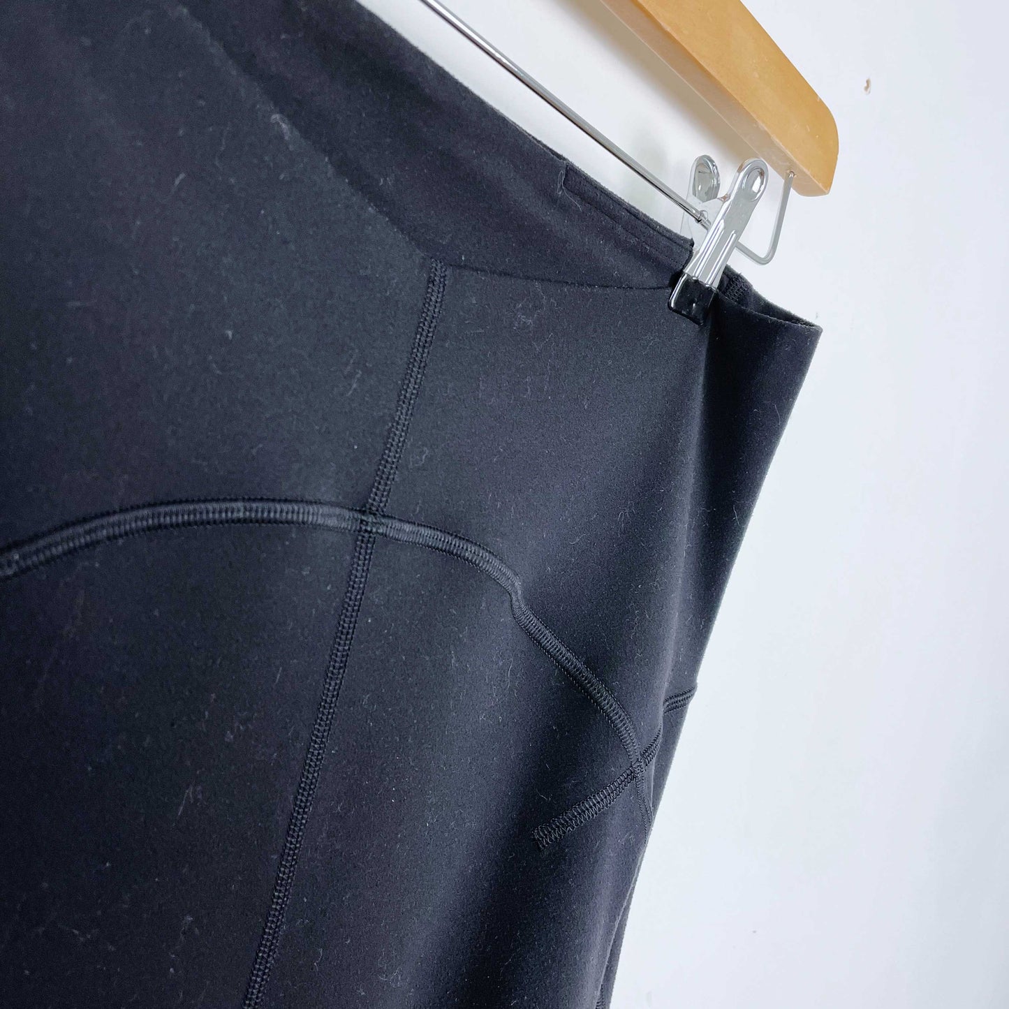 lululemon unlimit high right nulu tight - size 10