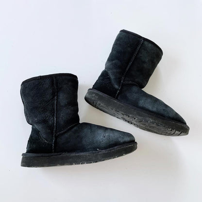 ugg classic short black sheepskin boots