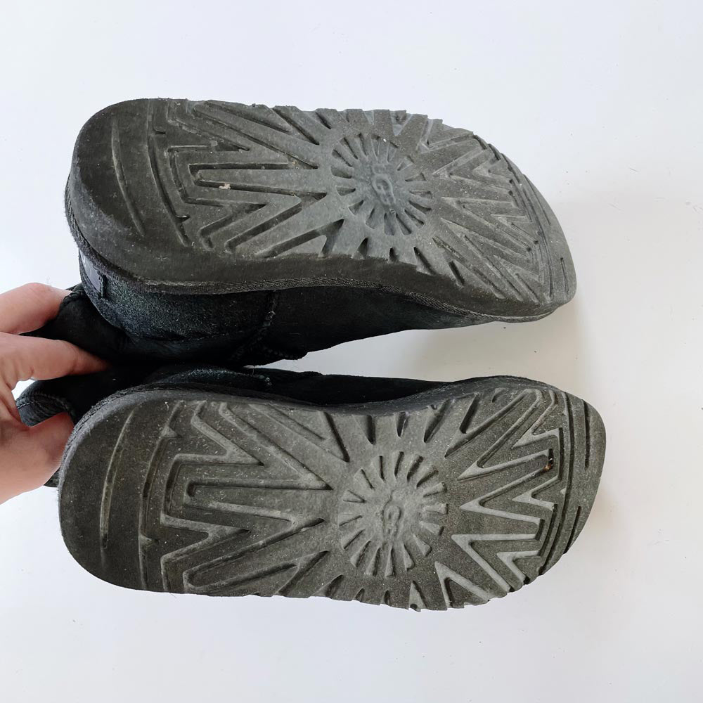 ugg classic short black sheepskin boots