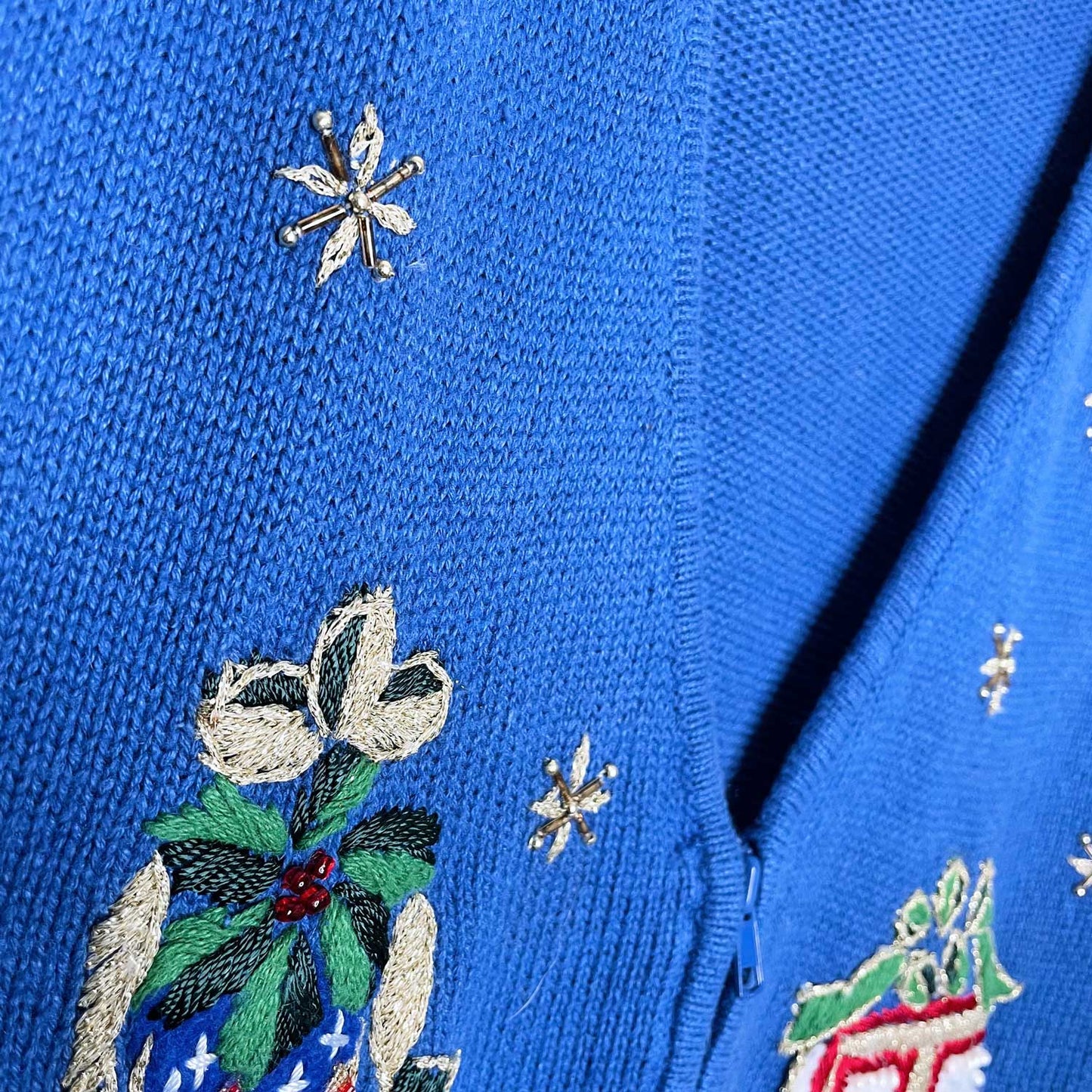 blue knit holiday presents and teddy bear vest - size 3xl