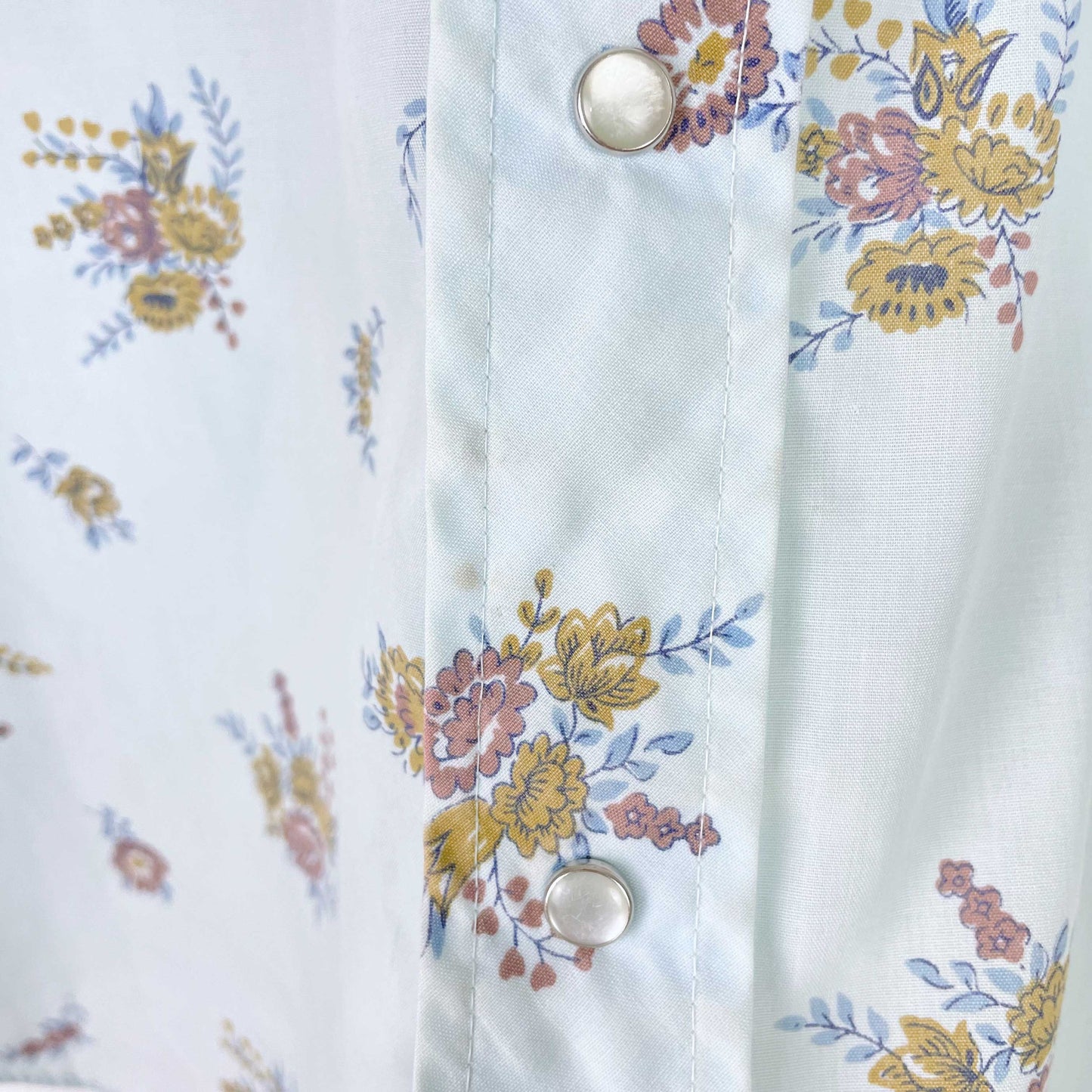 vintage high country western floral snap button shirt