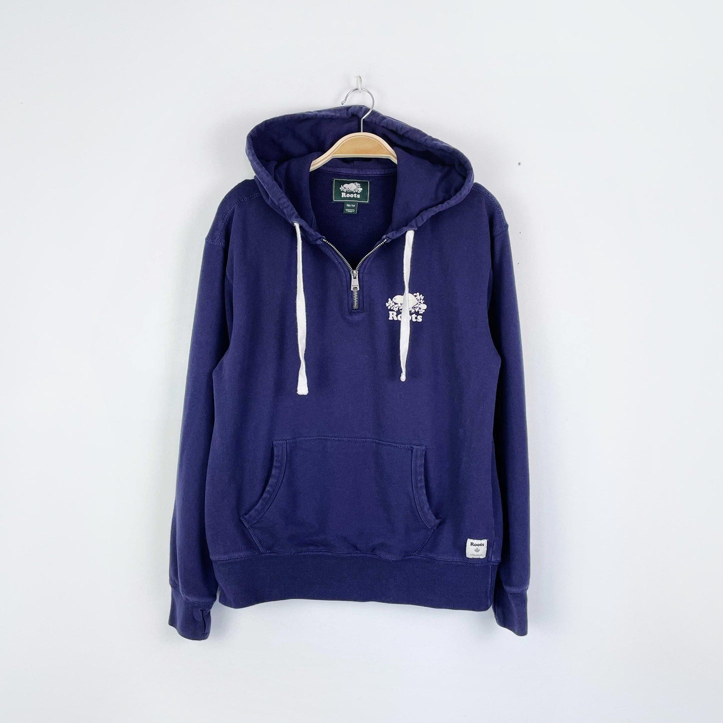 roots 2019 1/4 zip hoodie