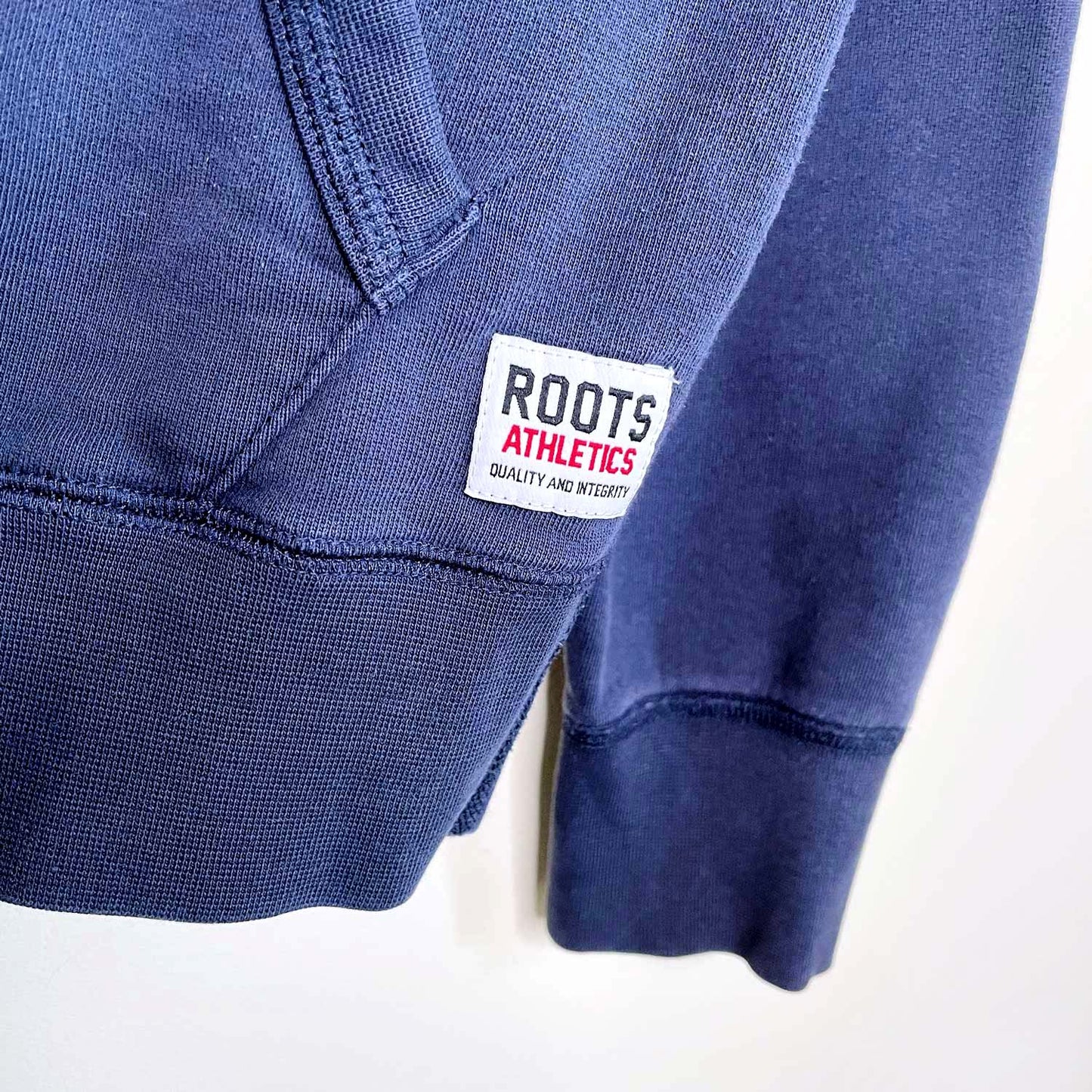 vintage 00s roots varsity nameplate hoodie - size xs