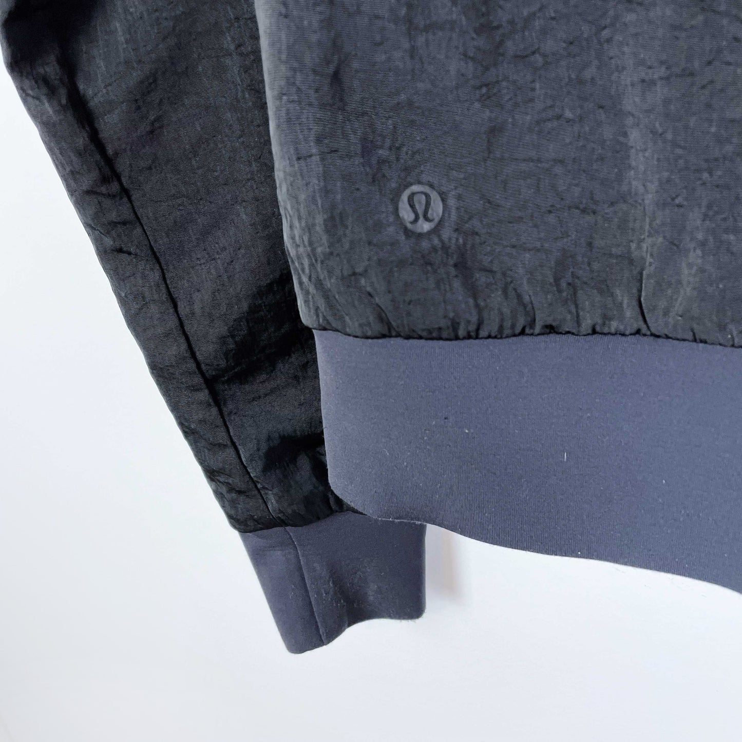lululemon 2019 non-stop bomber reversible jacket - size 4