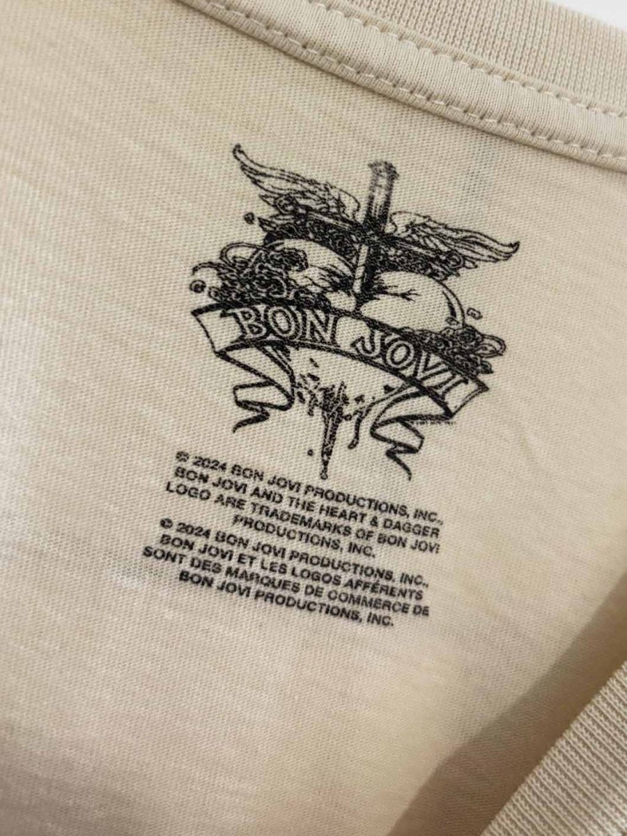 bon jovi 2024 heart logo band tee - good market thrift store