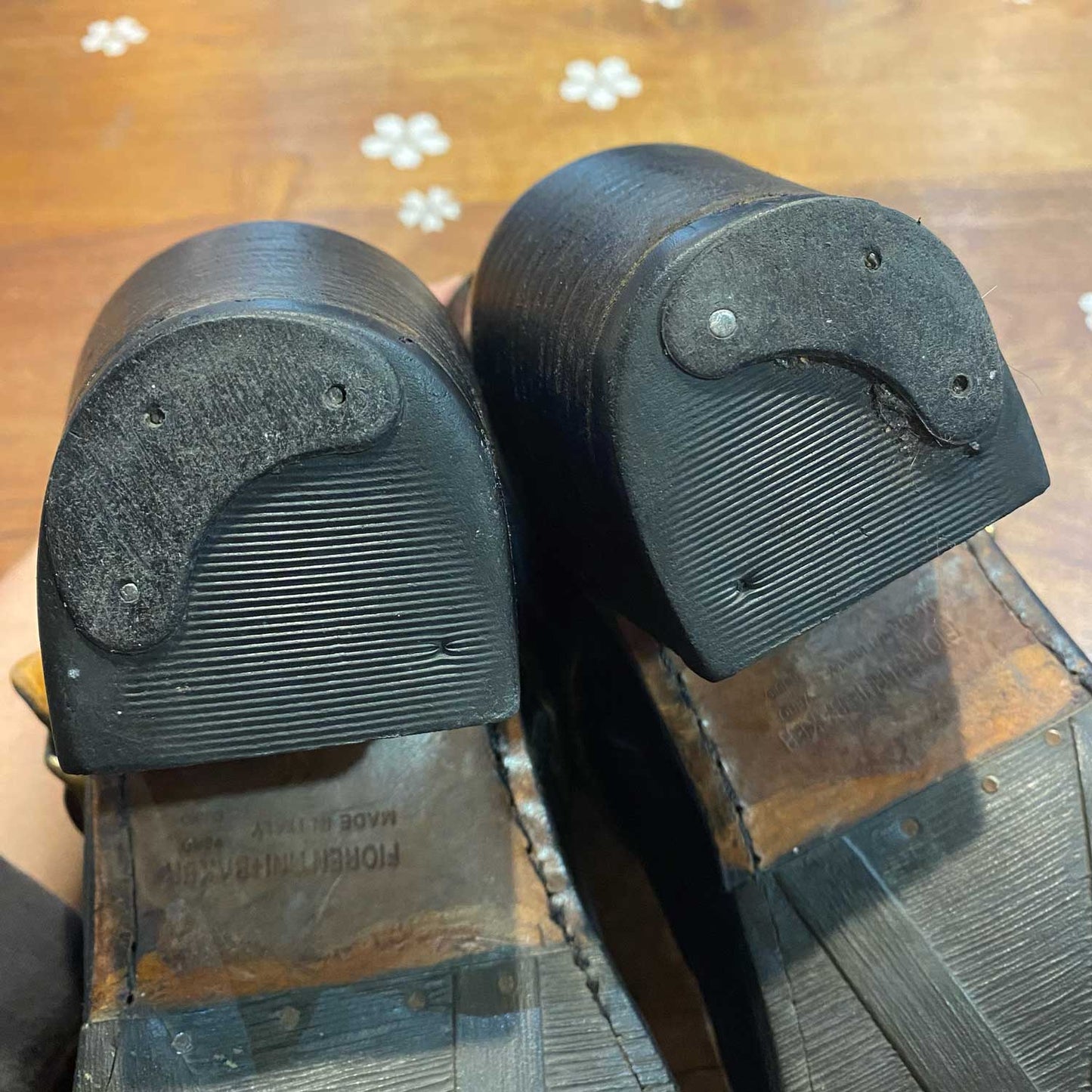 fiorentini + baker heeled leather moto boots - size 40