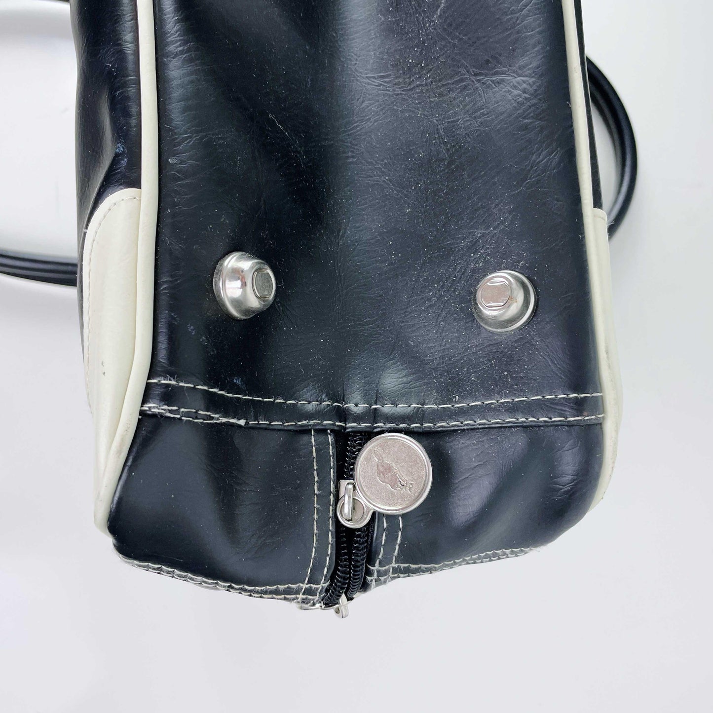 vintage 00s roots faux leather retro bowling bag