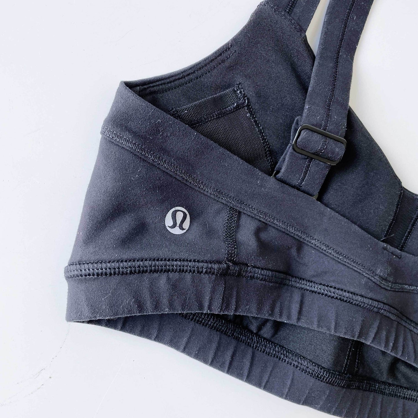 lululemon run engage luxtreme bra