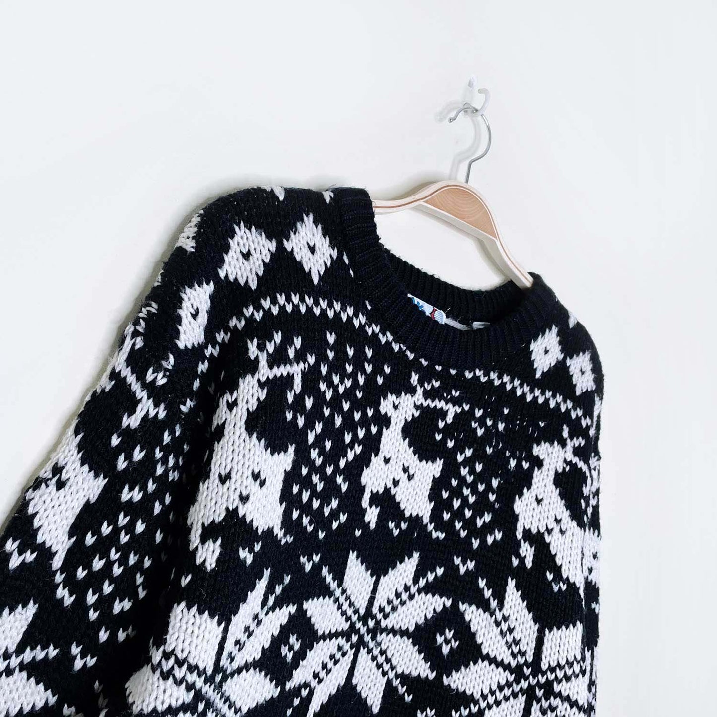vintage bravo reindeer snowflake nordic knit crew - size large