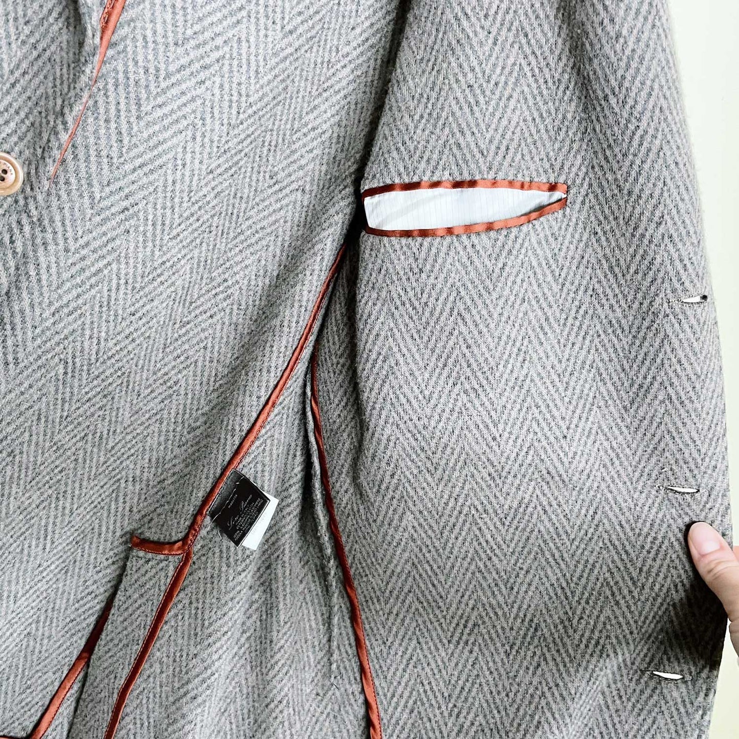 loro piana cashmere herringbone sport jacket - size 56 EU