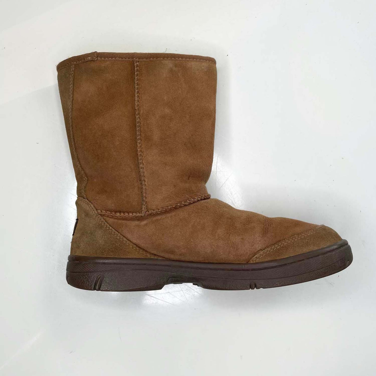 ugg natural brown ultimate sheepskin boots - size 10