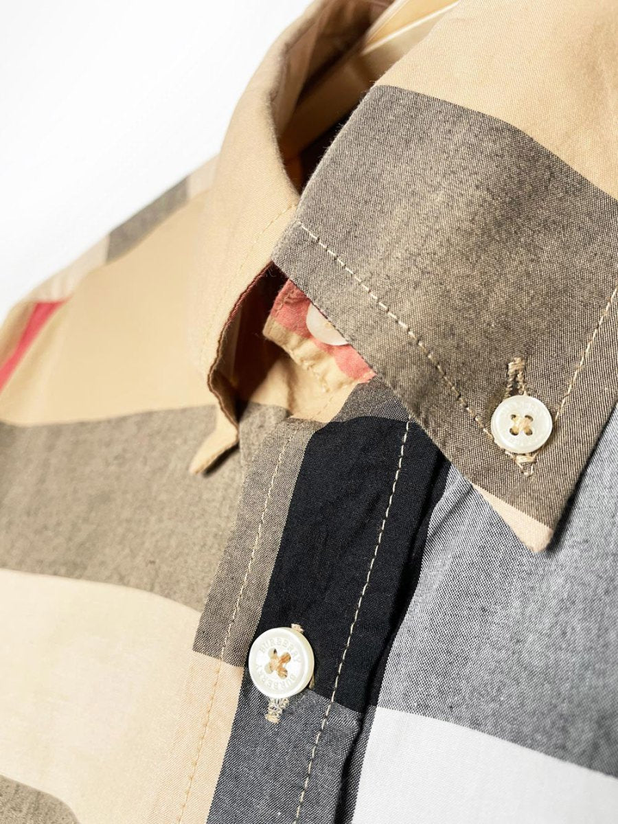 burberry summerton heritage check button down shirt - good market thrift store