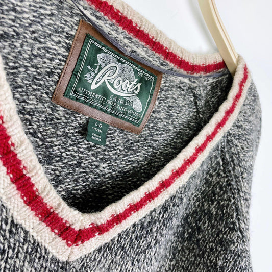 roots wool-blend v-neck cabin sweater - size large