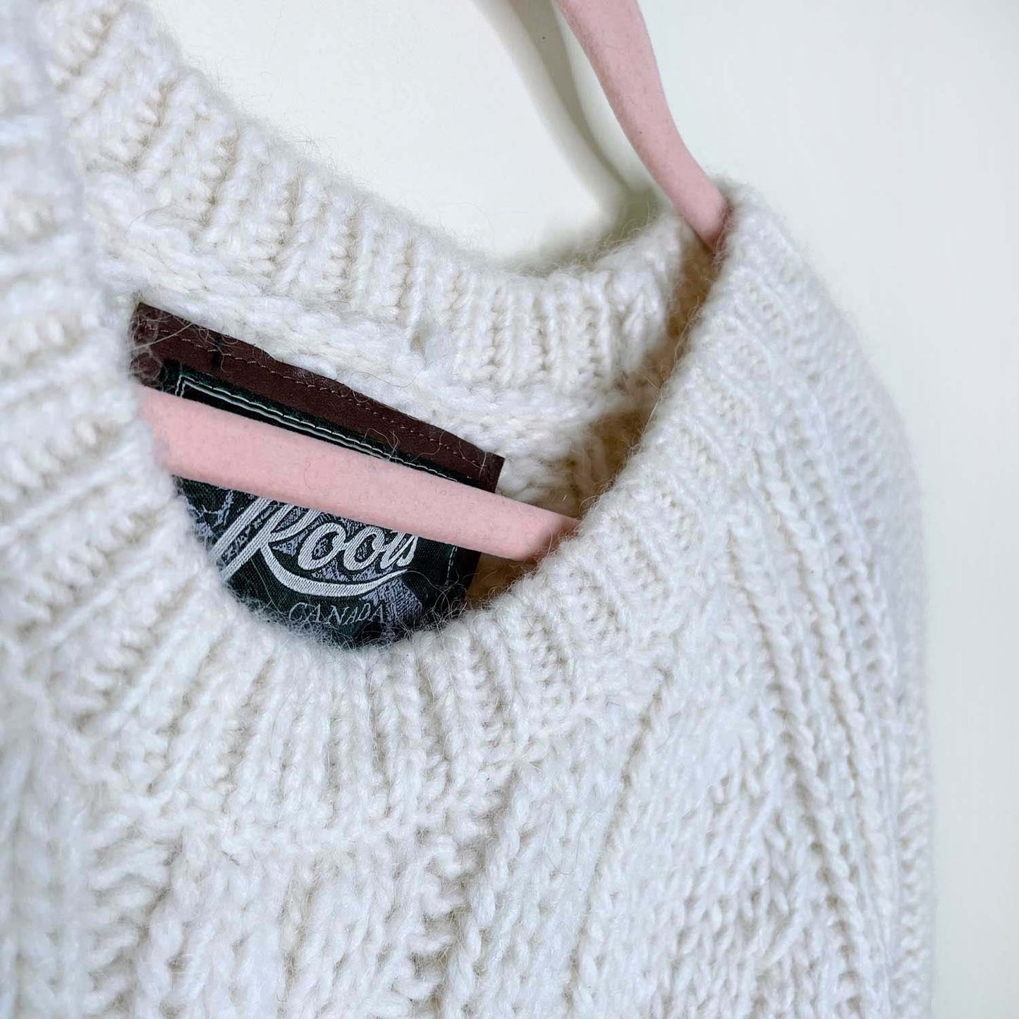 roots wool alpaca cable knit crew sweater - size medium