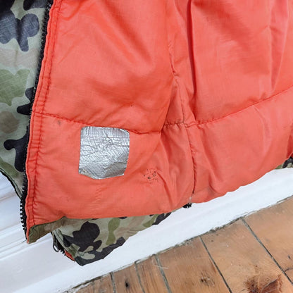 vintage 70s ski-daddle pack in camo down snowsuit