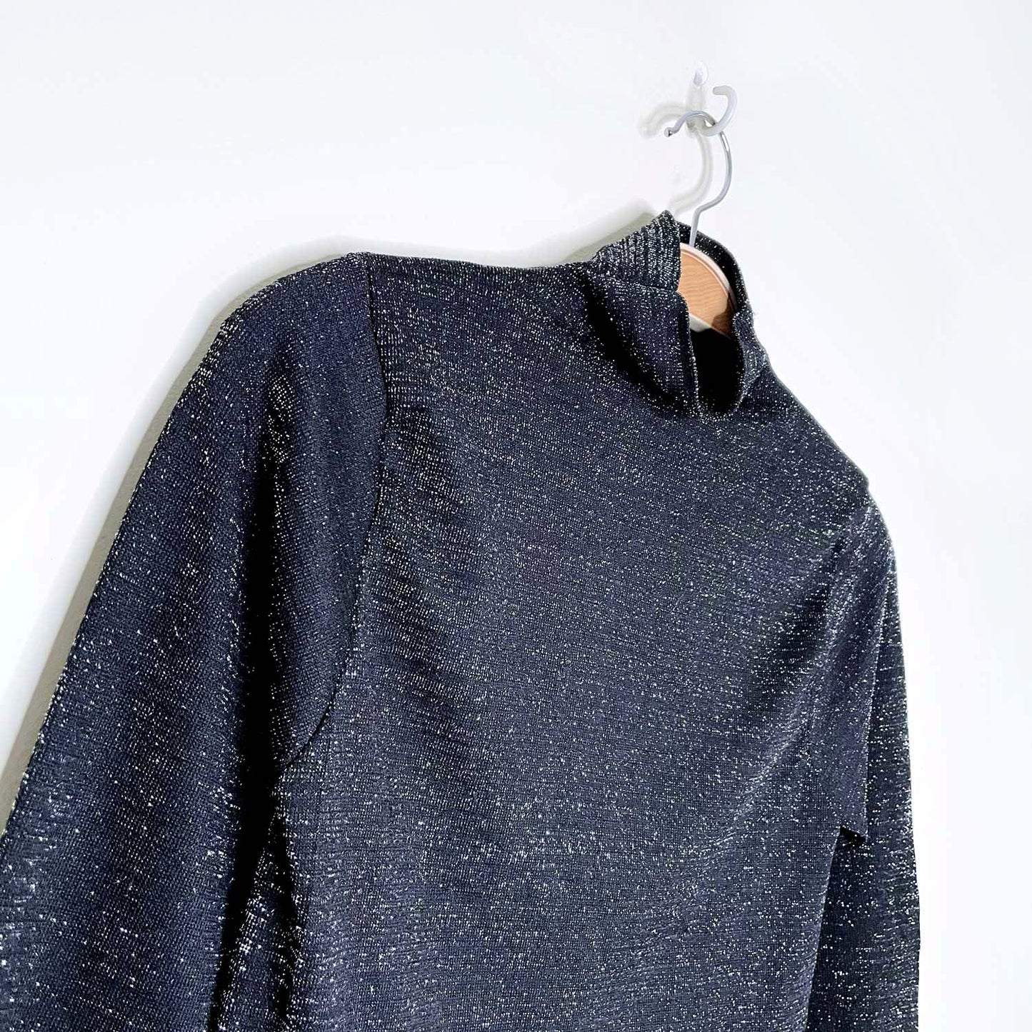 candy couture black metallic mock neck long sleeve - size large