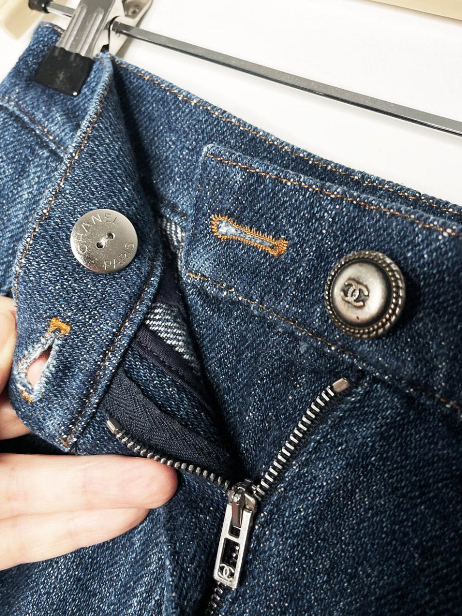 chanel 2017 gabrielle coco denim mini skirt - good market thrift store