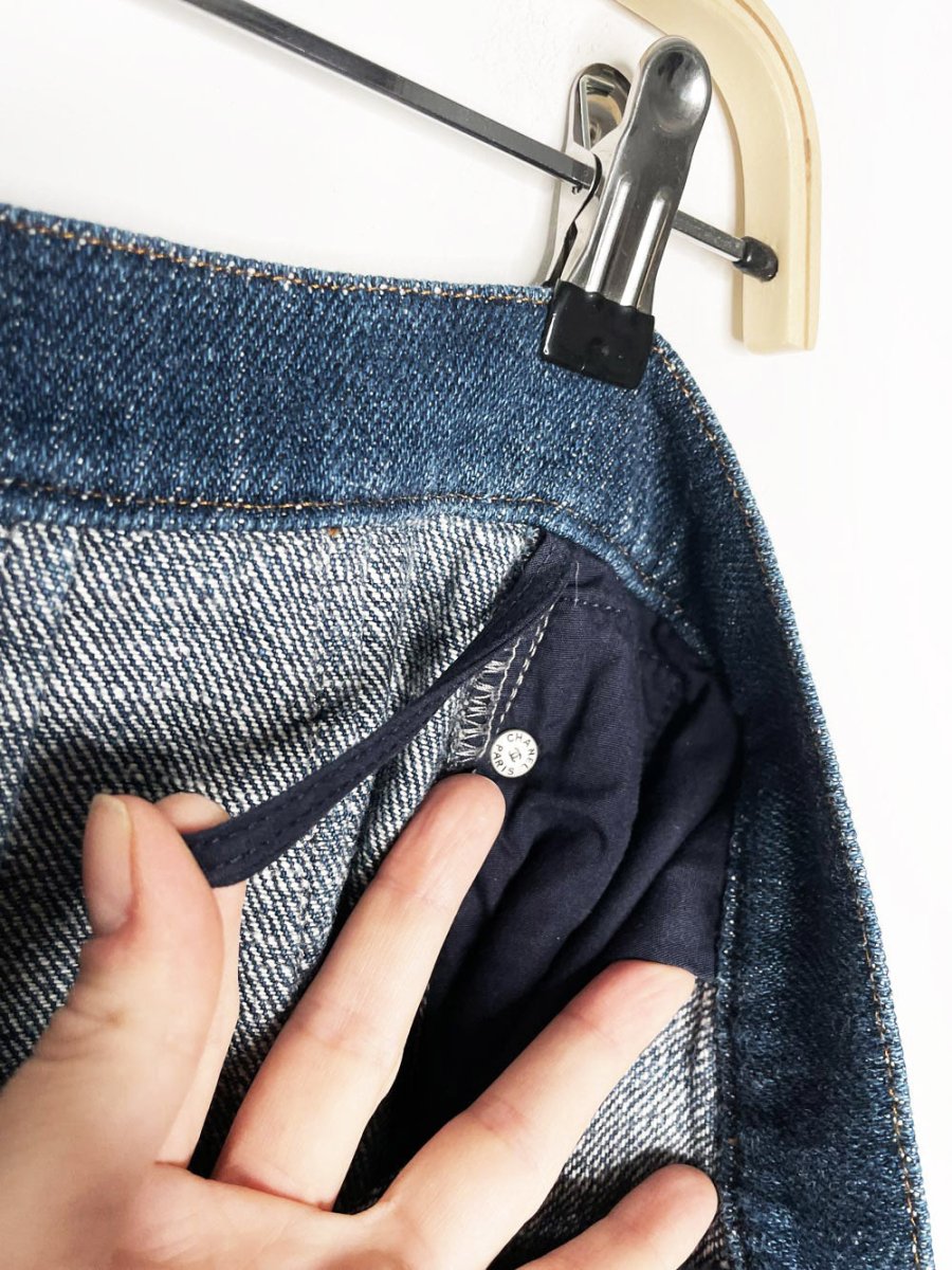 chanel 2017 gabrielle coco denim mini skirt - good market thrift store