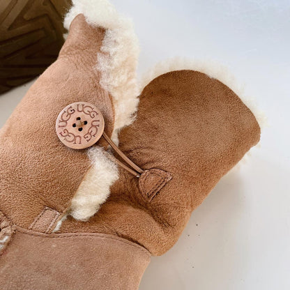 ugg bailey button chestnut short sheepskin boots