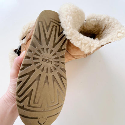 ugg bailey button chestnut short sheepskin boots
