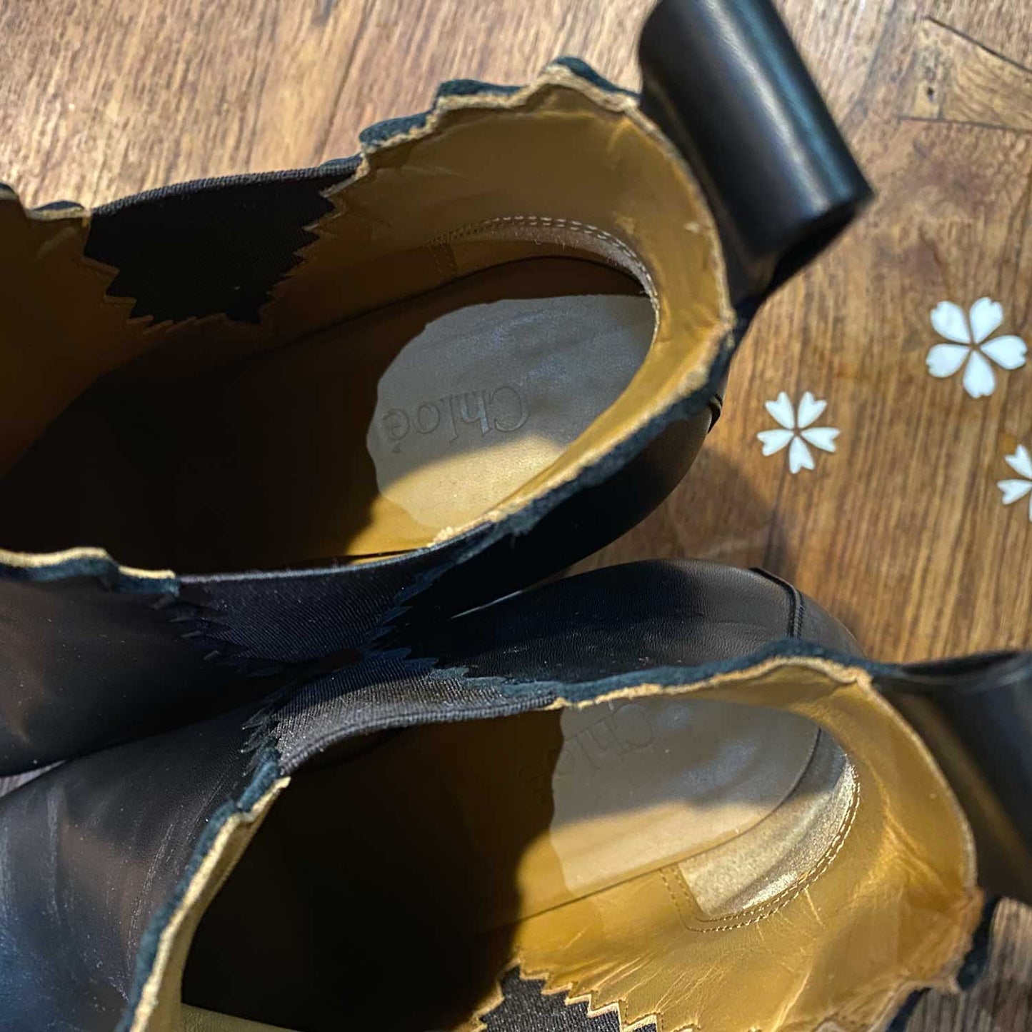 chloe scalloped black leather ankle boot - size 37.5