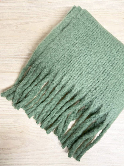 cleo fuzzy soft fringe ribbed knit scarf - good market thrift store