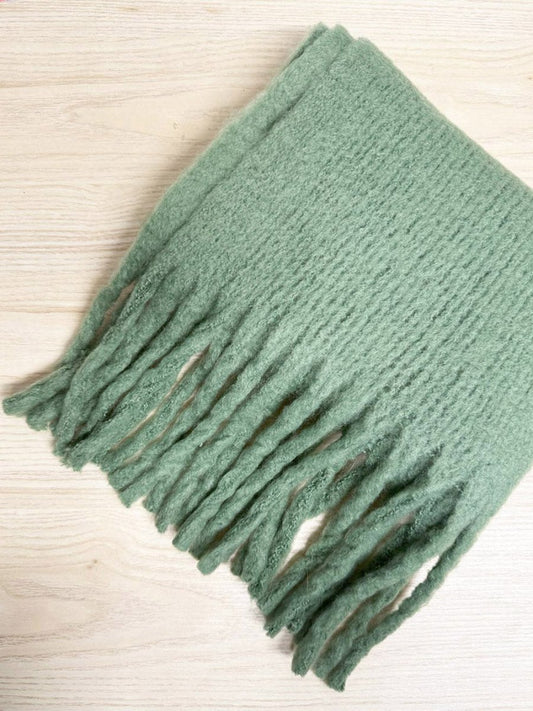 cleo fuzzy soft fringe ribbed knit scarf - good market thrift store