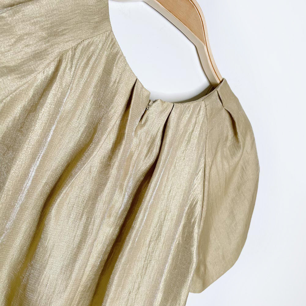 club monaco gold pleated ss blouse