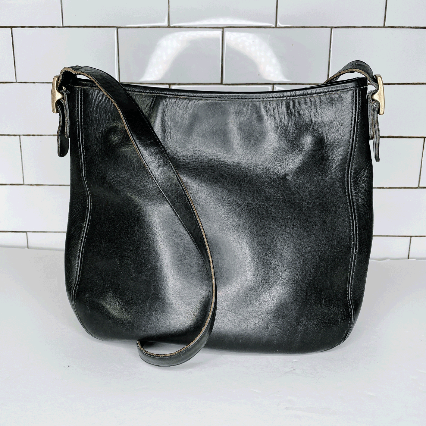 vintage 90s coach black leather legacy crossbody