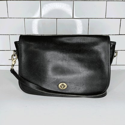 vintage 70s coach legacy black turn lock crossbody