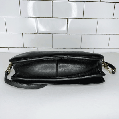 vintage 70s coach legacy black turn lock crossbody