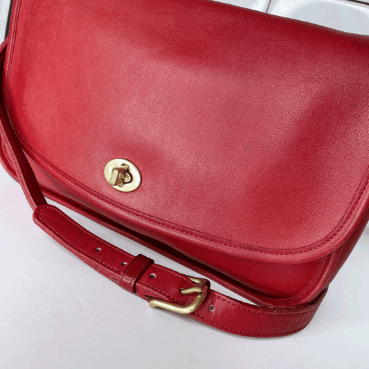 vintage 90s coach city bag turnlock crossbody