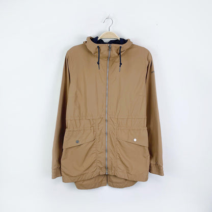 columbia tan day trippin light jacket - size medium