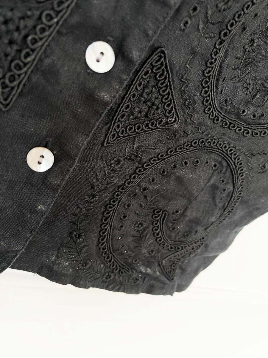 como 100% linen boho embroidered full button shirt - good market thrift store