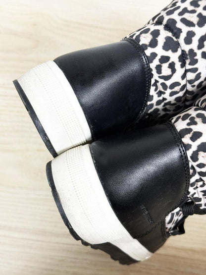 cougar waterproof lace up animal print boots - good market thrift store