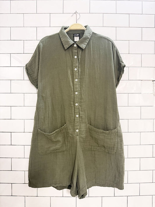 cover me gauze cotton loose fit 1/2 button romper - good market thrift store
